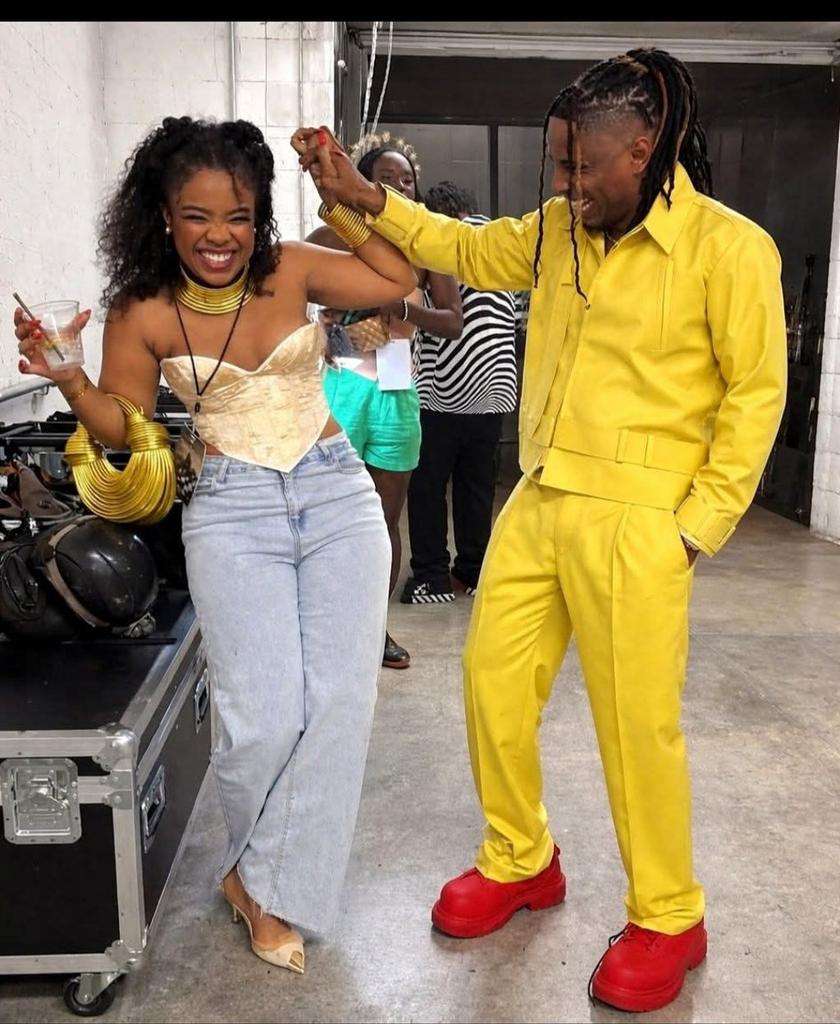 REY☯️🇭🇹🐜🤍 tweet media