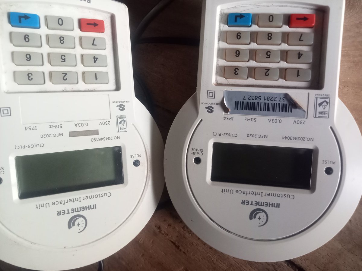 Edduuee's tweet photo. @KenyaPower_Care They are not working!! https://t.co/zsio4bY0Cp