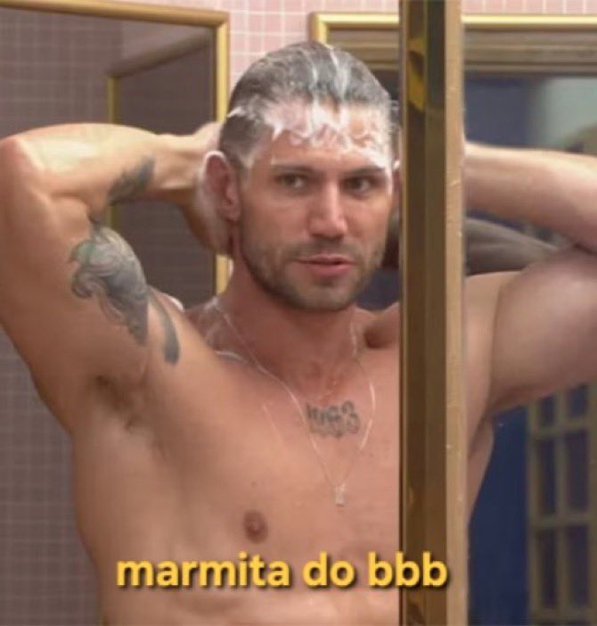 bad mi peidando na cara do jonas mijao tweet media