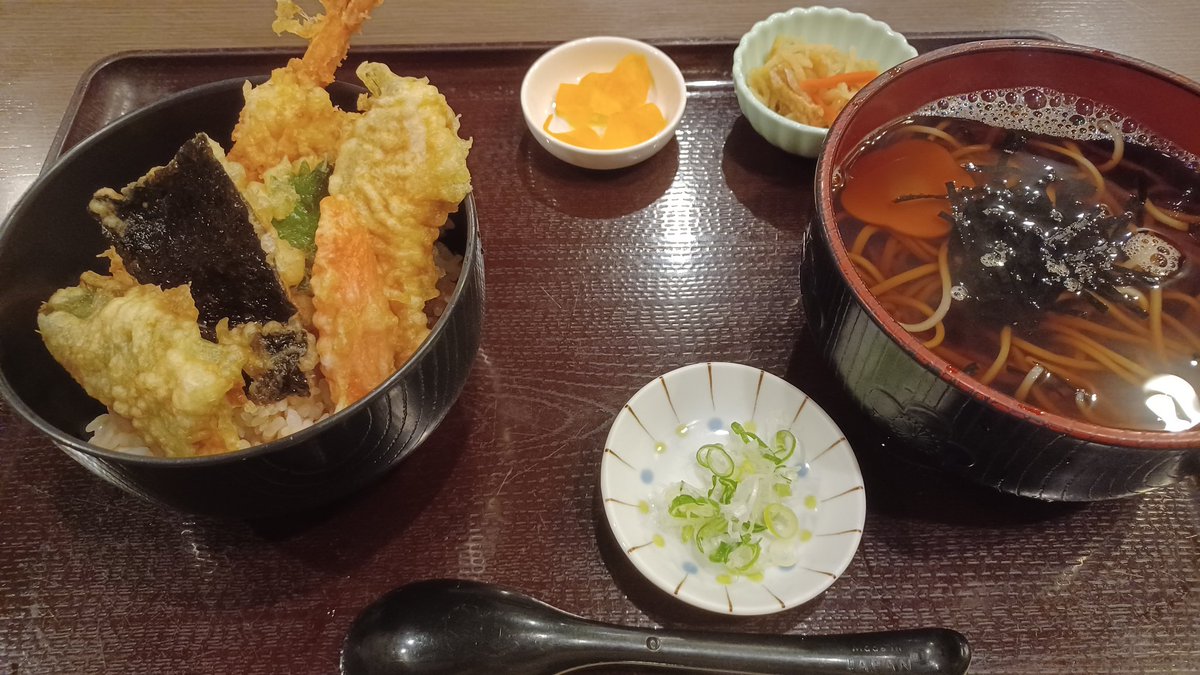 yama(英語・ピアノ) tweet media