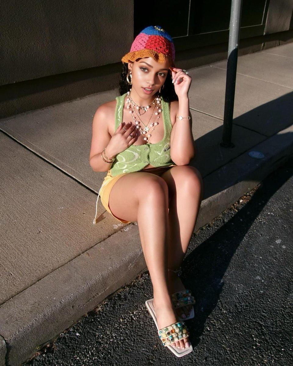 Tiana 🐣 tweet media