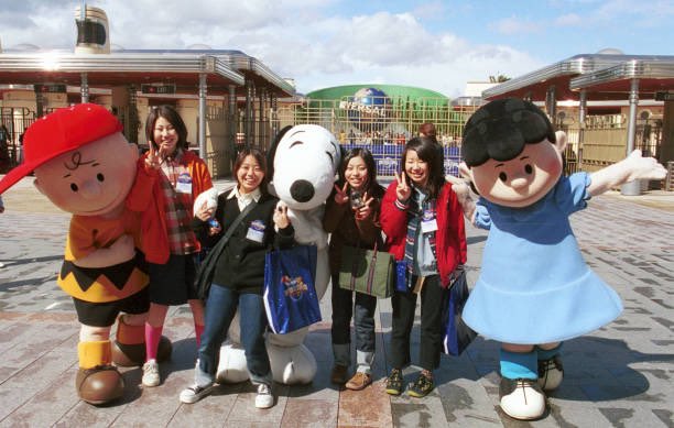 2001 Live tweet media