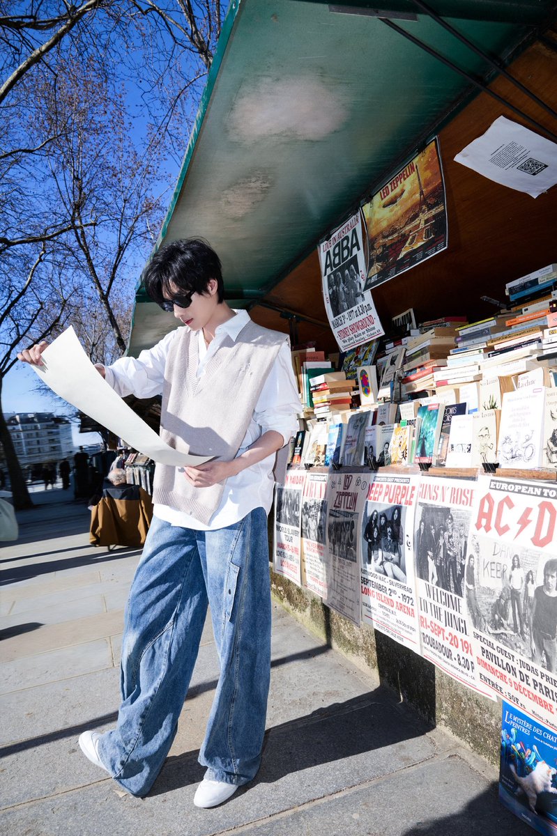 전헌 4월 일정 공개
4/26 마카오 WIEA国际娱乐盛典 참석
그 외 시간엔 새 앨범 녹음 및 비주얼 촬영 진행

*기타 추가적인 공개 일정은 추후 별도로 공지될 예정