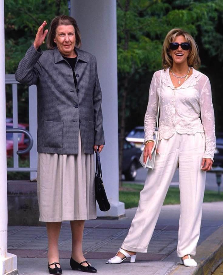 angélica tweet media