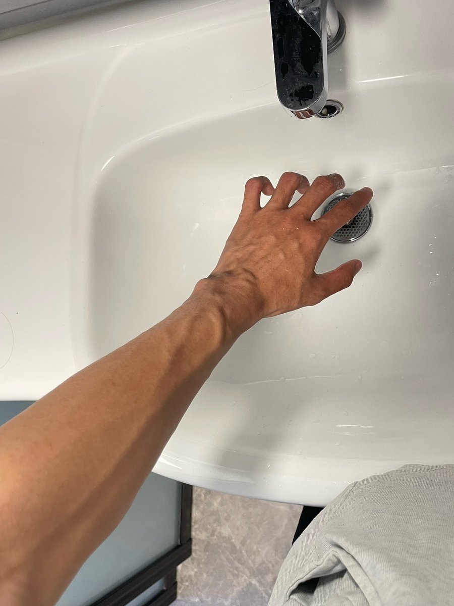 𝓐𝖕𝖕、 tweet media