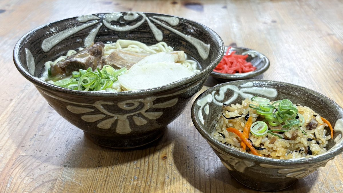 RINO 🐧🌺 tweet media