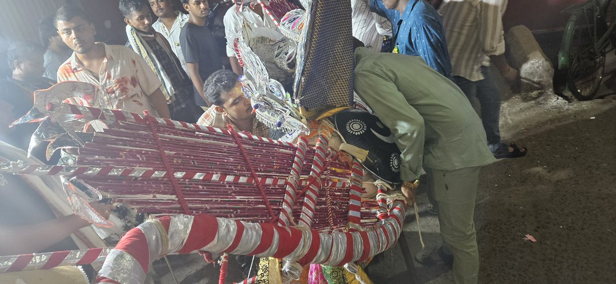 the optimist tweet media