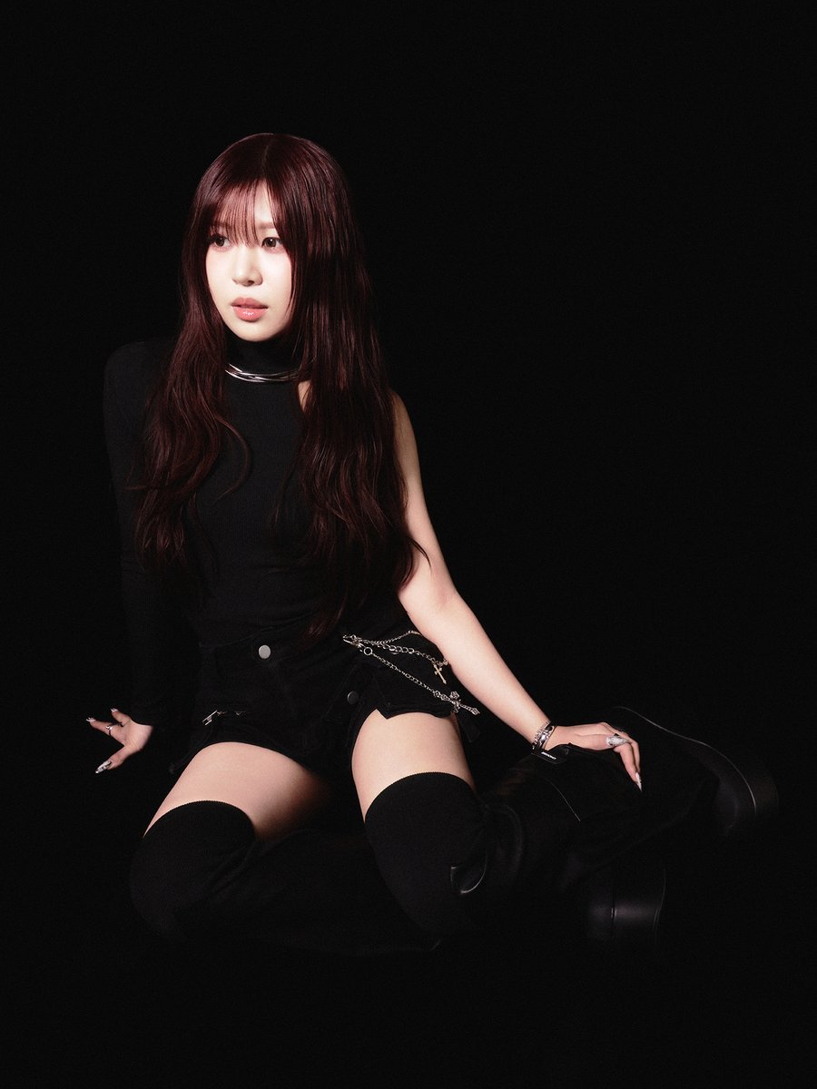 loveone_official tweet media