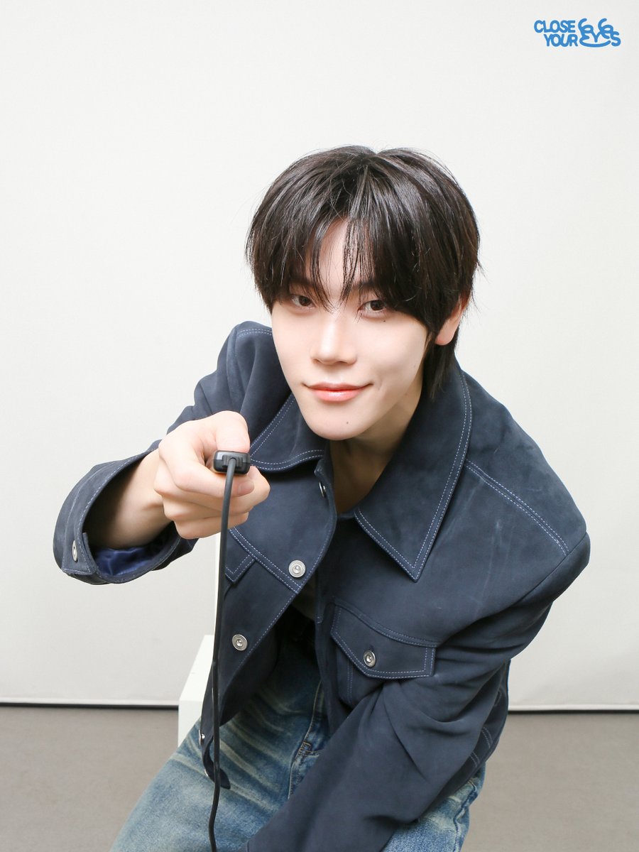 CLOSE YOUR EYES tweet media