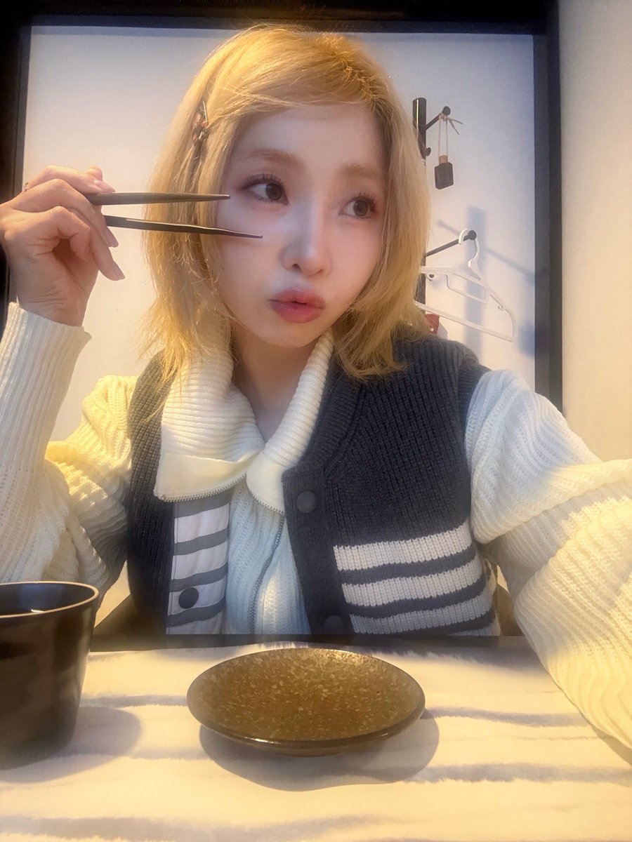 SuperMinzyPOS tweet media