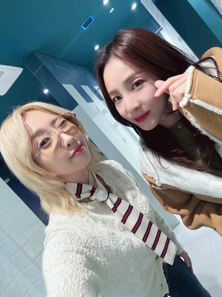 SuperMinzyPOS tweet media