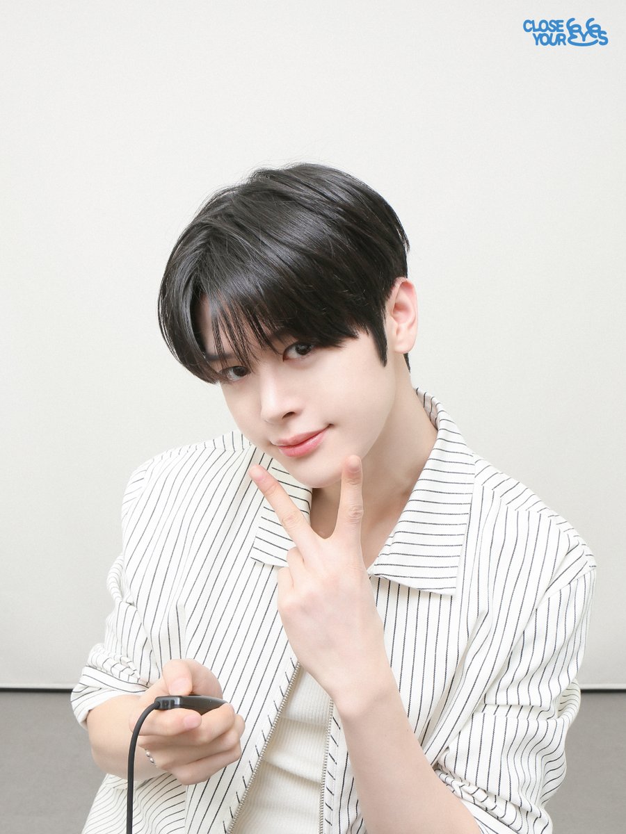 CLOSE YOUR EYES tweet media