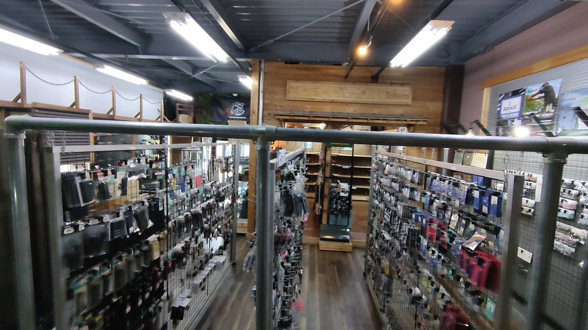 WESTSIDE_army's tweet image. 本日12時より営業しております！
いよいよ本日、営業最終日となります

閉店セール本日まで致しております

店内商品最大20%OFF

本日21時まで営業しておりますので
お仕事終わりに是非ご来店下さい

強い風が吹いております
お気を付けてお越し下さい
#サバゲー #WESTSIDE