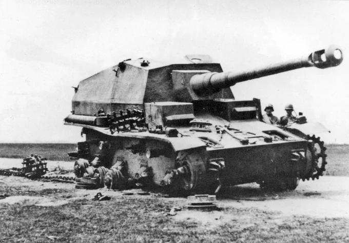 Tank Archives tweet media