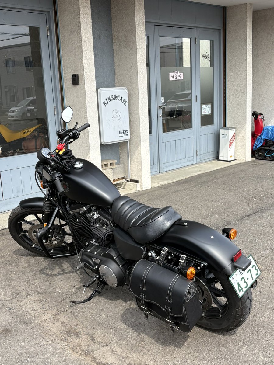 S810131's tweet photo. みなさまこんにちは😃
今日はオーナーさんがバイク乗りの喫茶店行きました
美味しい☕️飲みながら楽しいバイク談義でした https://t.co/UbbdKf6MHe