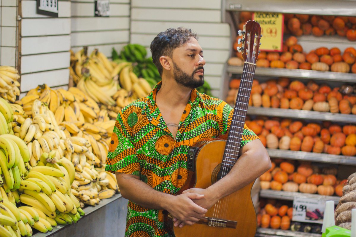 No sábado, dia 4 de abril, tem show 'Músicas de Comer do TITO' com samba, ijexá, sambalanço, rock nacional, forró, frevo e carimbó no Zinga Bar localizado na Rua Itapagipe, 1012 no Bairro da Graça. Ingressos por R$15, que podem ser adquiridos no local.

Foto: Laís Madhu