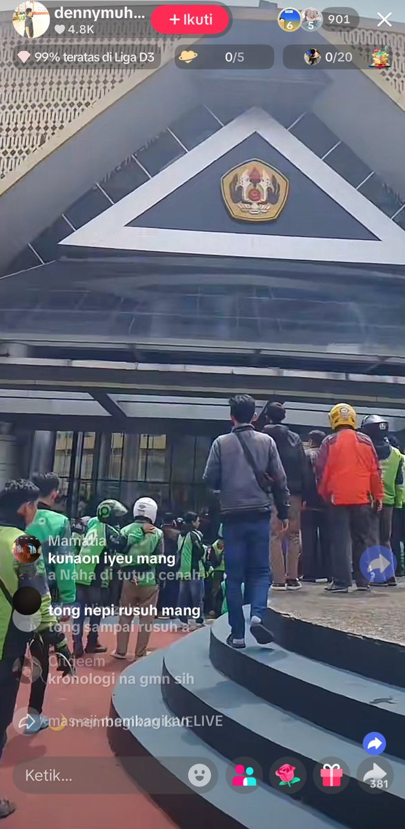 goddesrockstar tweet media