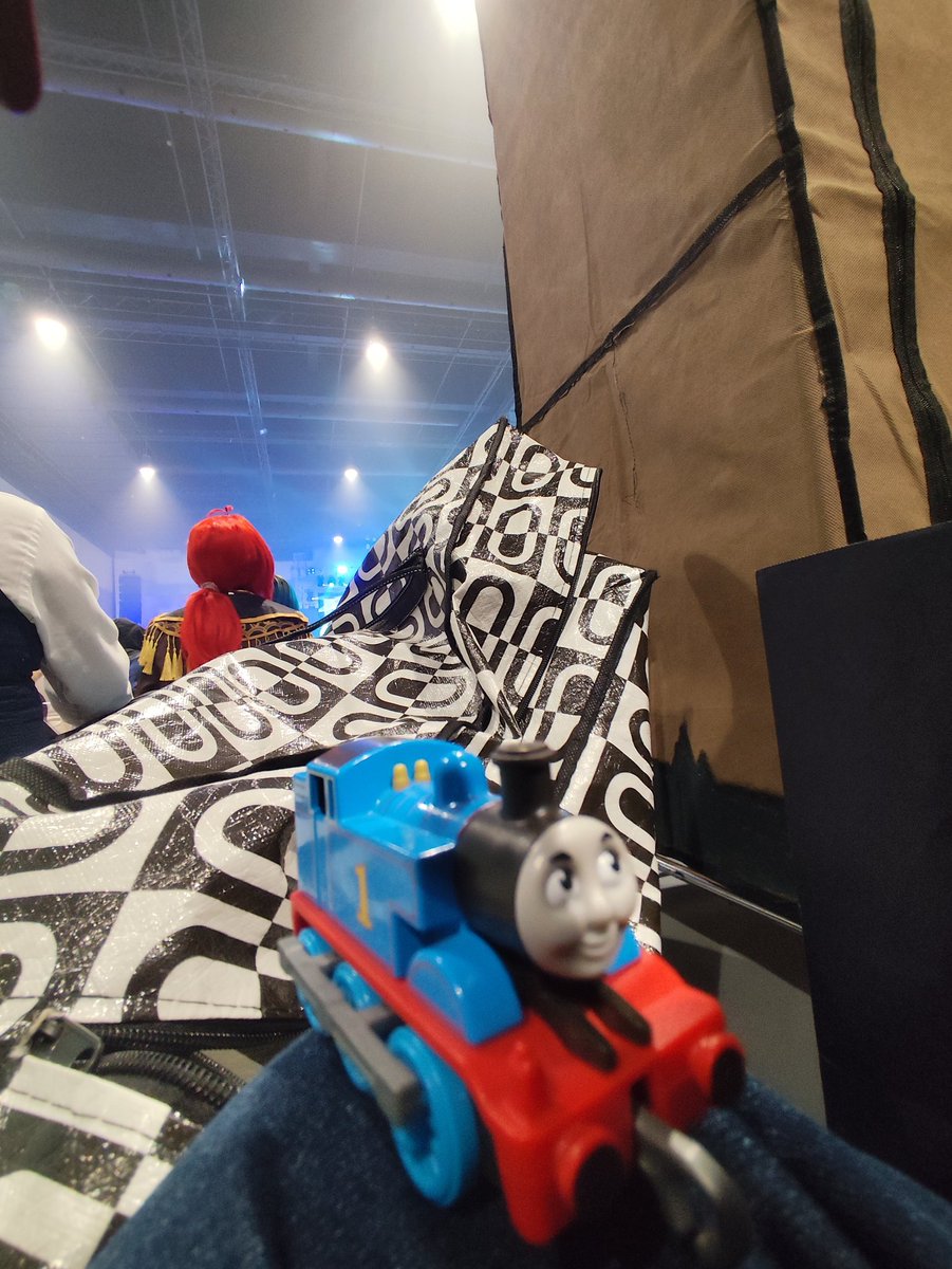 Other thomas-fans05☄️☃️🚑👁️‍🗨️🎼 tweet media