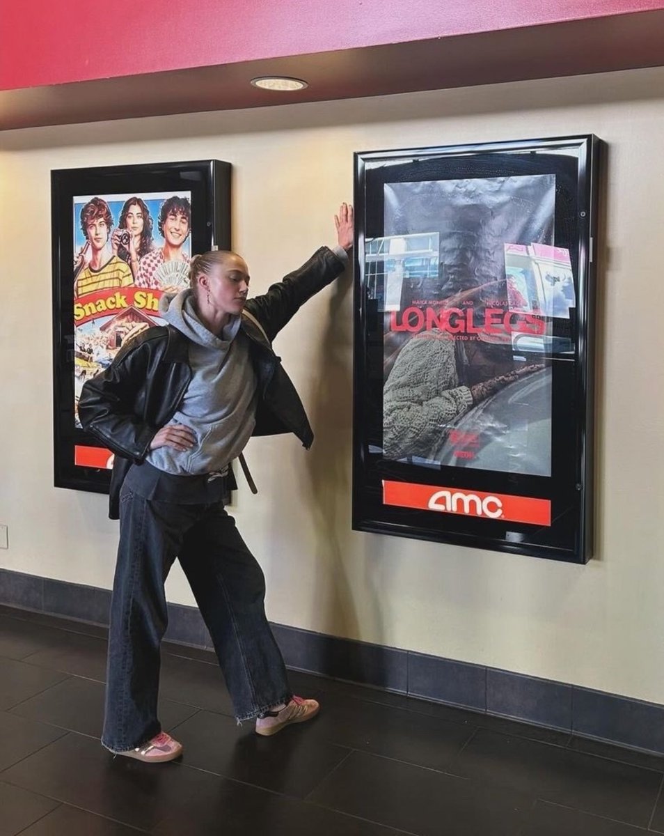 𝔥𝔞𝔫𝔫𝔞𝔥 tweet media