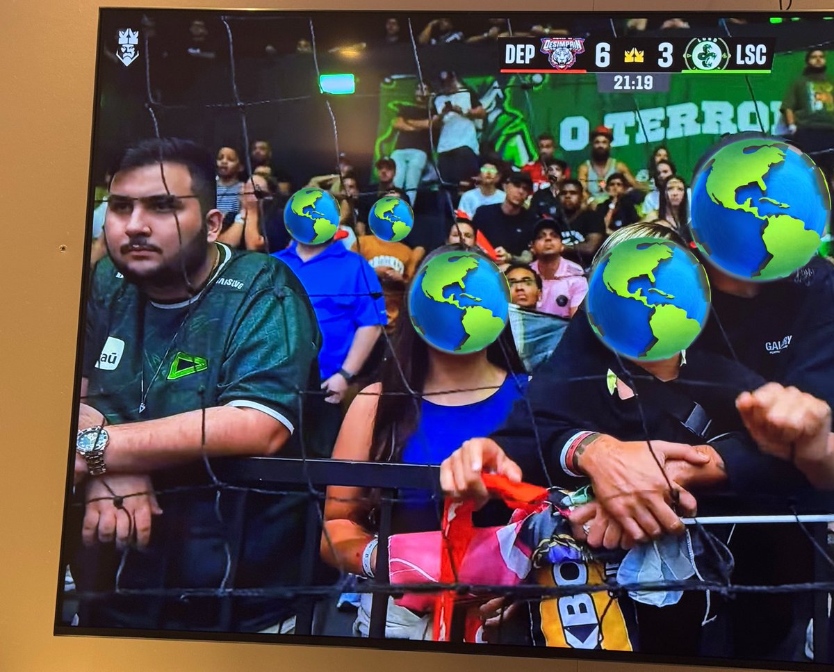 Renato Vicente tweet media