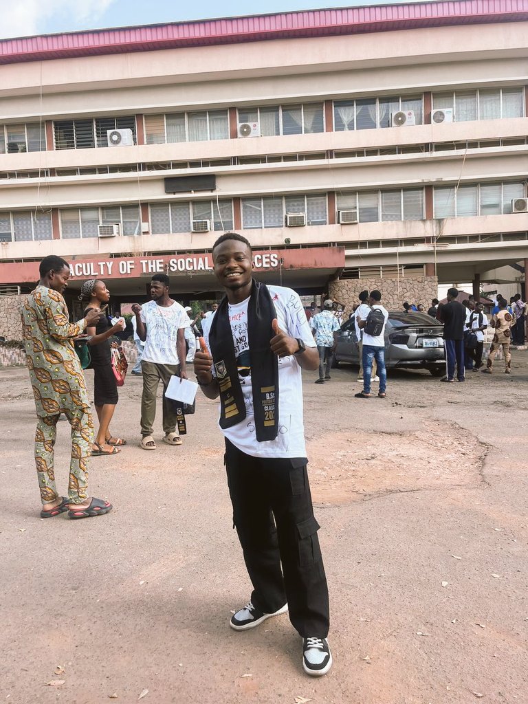 LOUITSU ♦️ tweet media