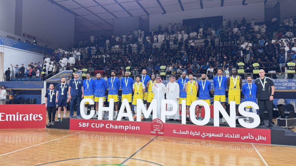 طـارق الـفـريـح tweet media