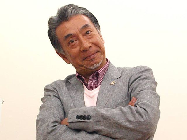 ЯYAИ, Peace tweet media