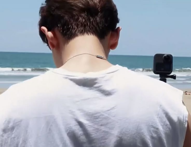 hourly chanyeol tweet media