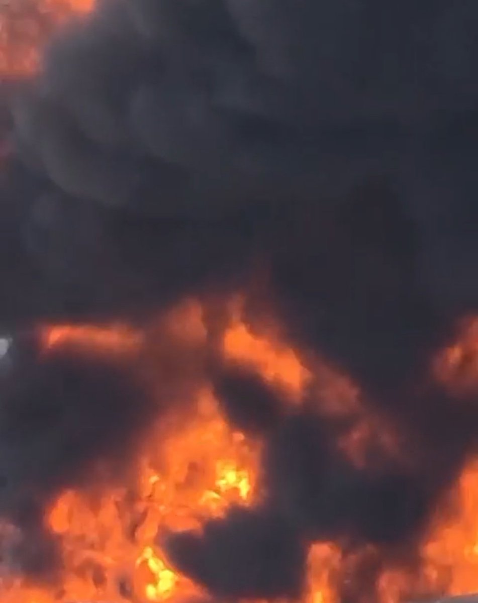 Red Line Media tweet media