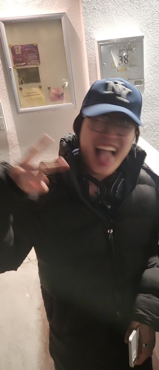 PapyrusFRE tweet media