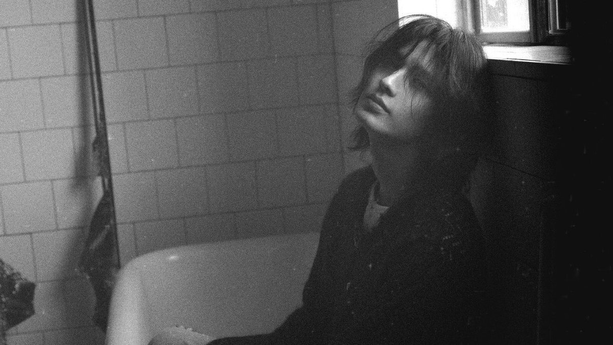 qin 뎡듀 𓆩♡𓆪 tweet media