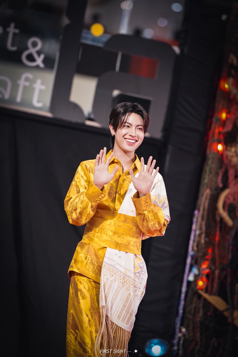 𝘍𝘐𝘙𝘚𝘛 𝘚𝘐𝘎𝘏𝘛── .✦ tweet media