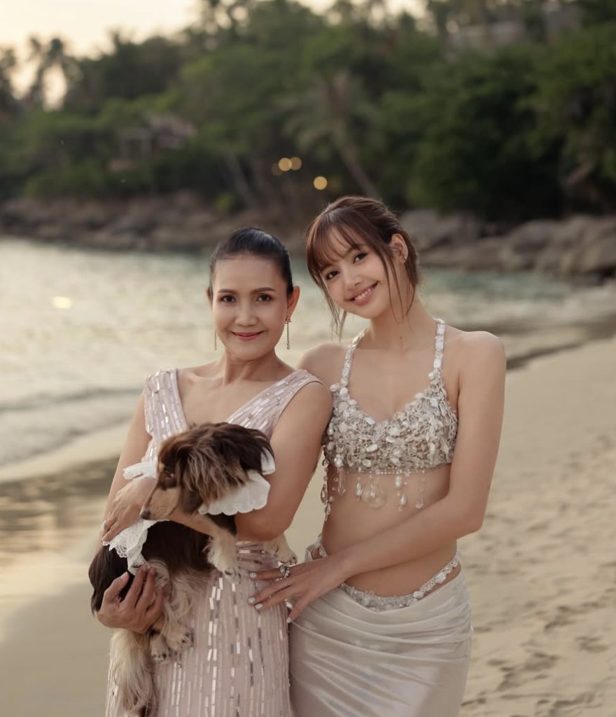 folkative tweet media