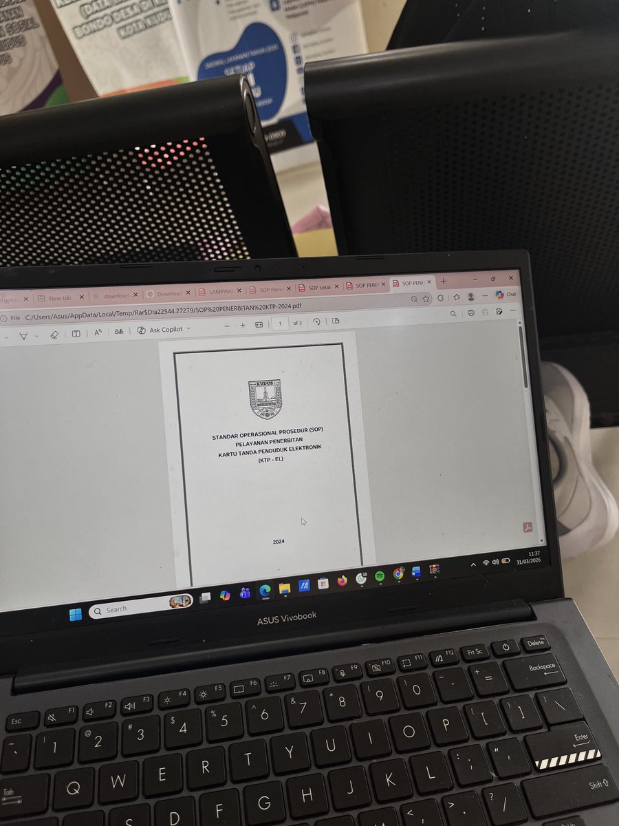 𝐧𝐚𝐰 tweet media