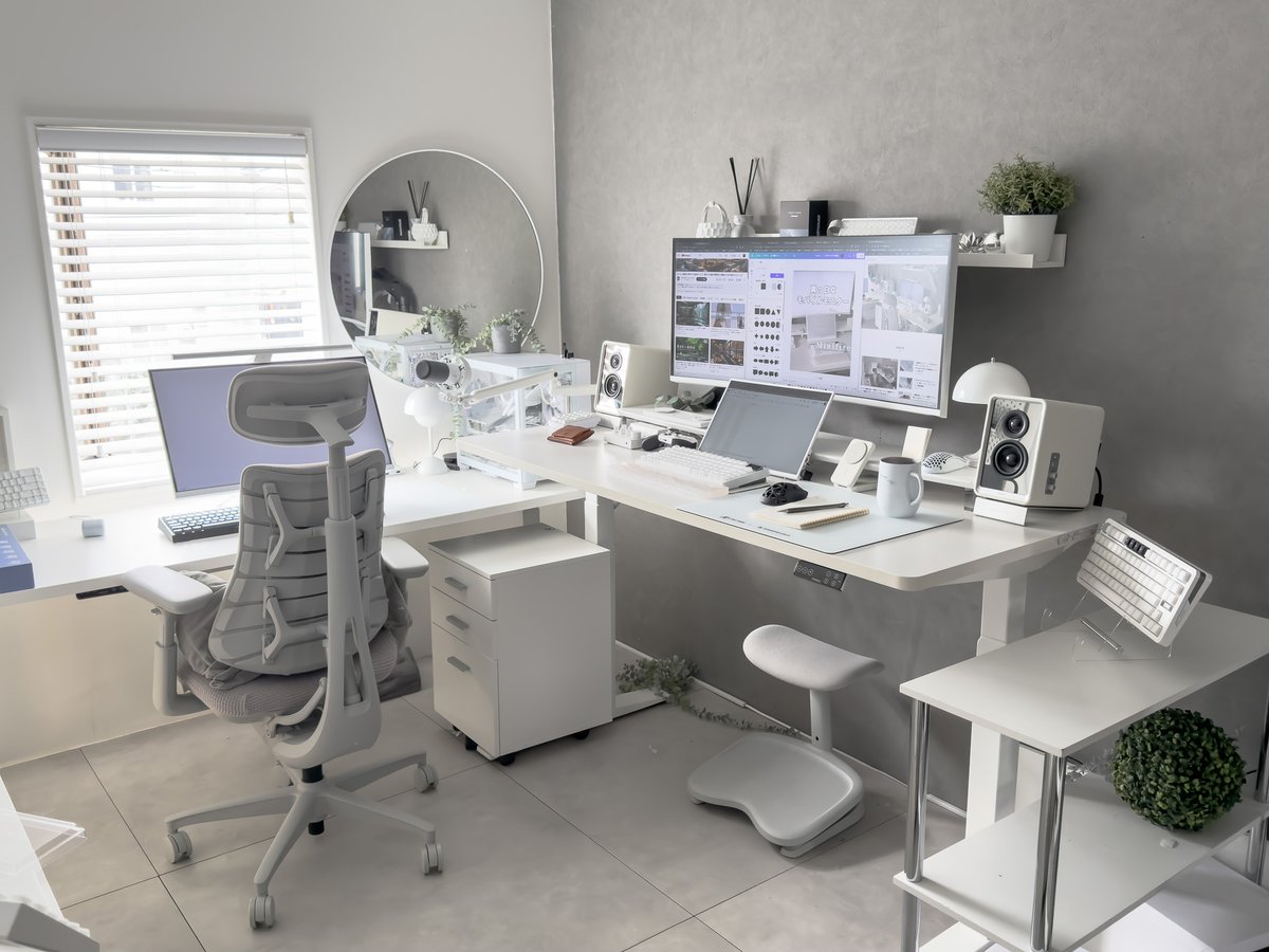 わいせん tweet media