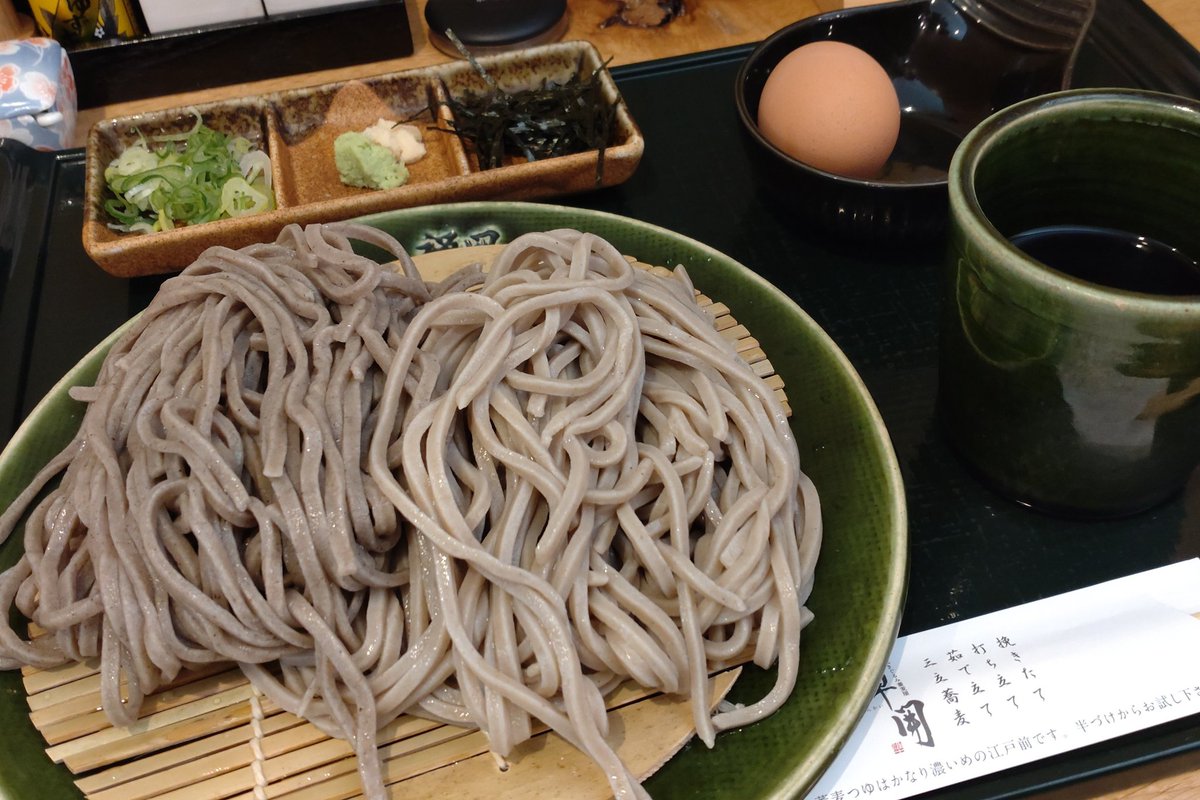 chataneehan's tweet photo. 十割蕎麦黒と白の食べ比べ😋💕

#十割蕎麦
#蕎麦
#禅開 https://t.co/AipR9y7Dau