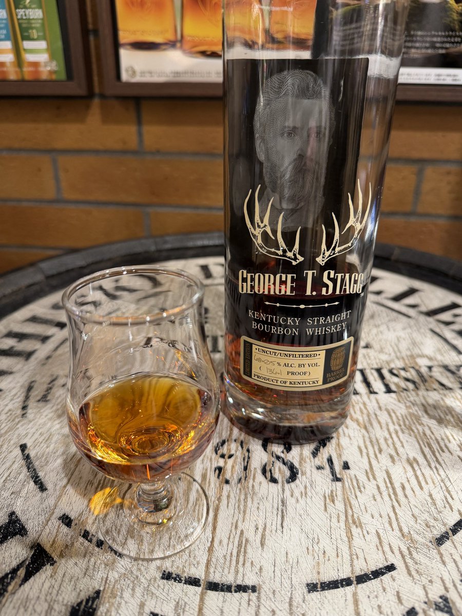 くまわ tweet media