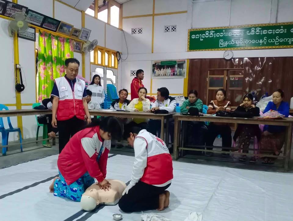 MyanmarRedCross's tweet image. A 3-day Basic #FirstAid Training (5/2026) was conducted by the #Mohnyin Township #RedCross Branch, #Kachin State, from March 20–22 at the Shan Literature and Culture Association Hall.
A total of 30 participants from local social organizations attended.