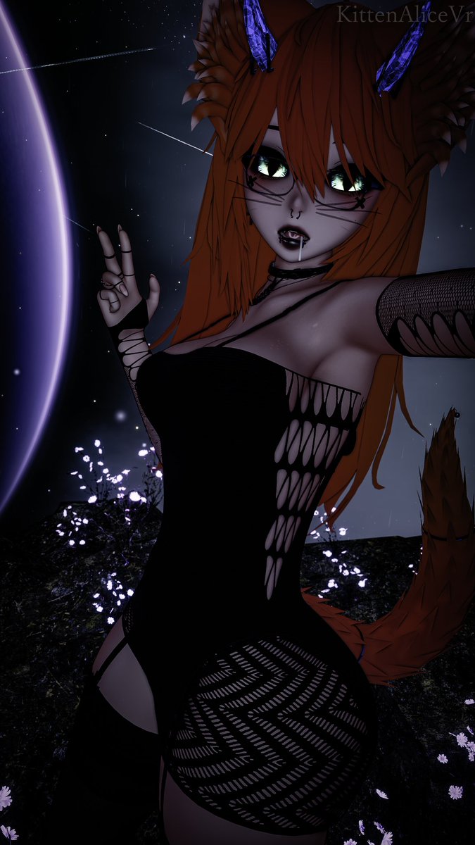 KittenAlice tweet media