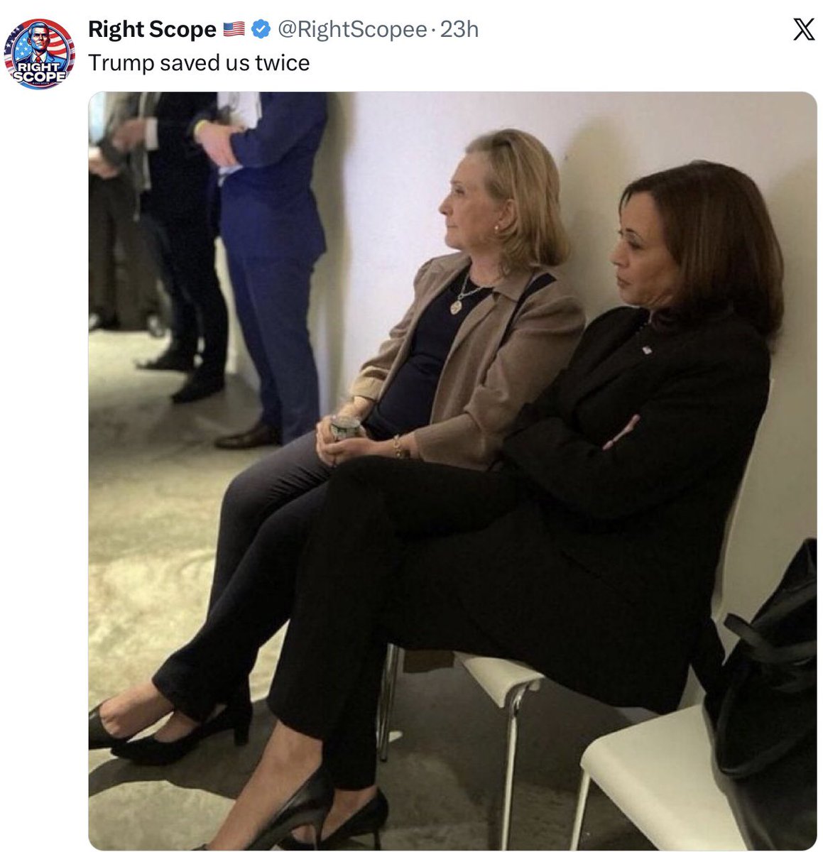 Ceterum censeo Unionem Europaeam esse delendam tweet media