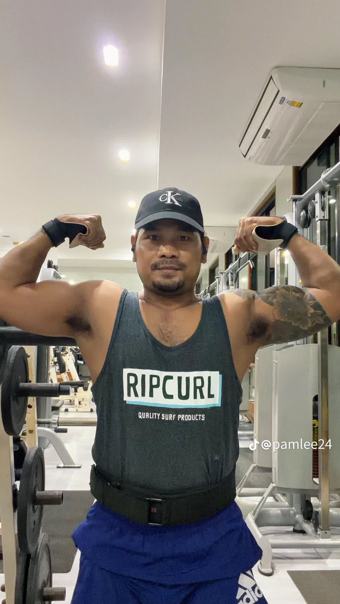 រិត បុិម tweet media