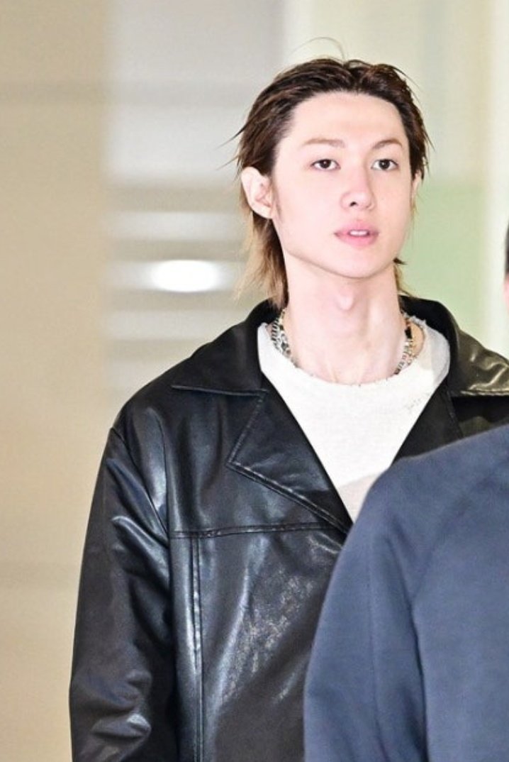 lottie 👛 tweet media