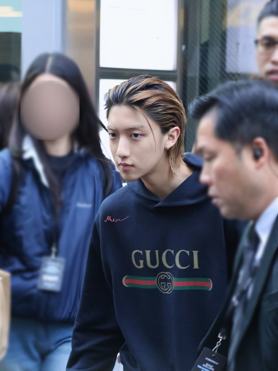 lottie 👛 tweet media