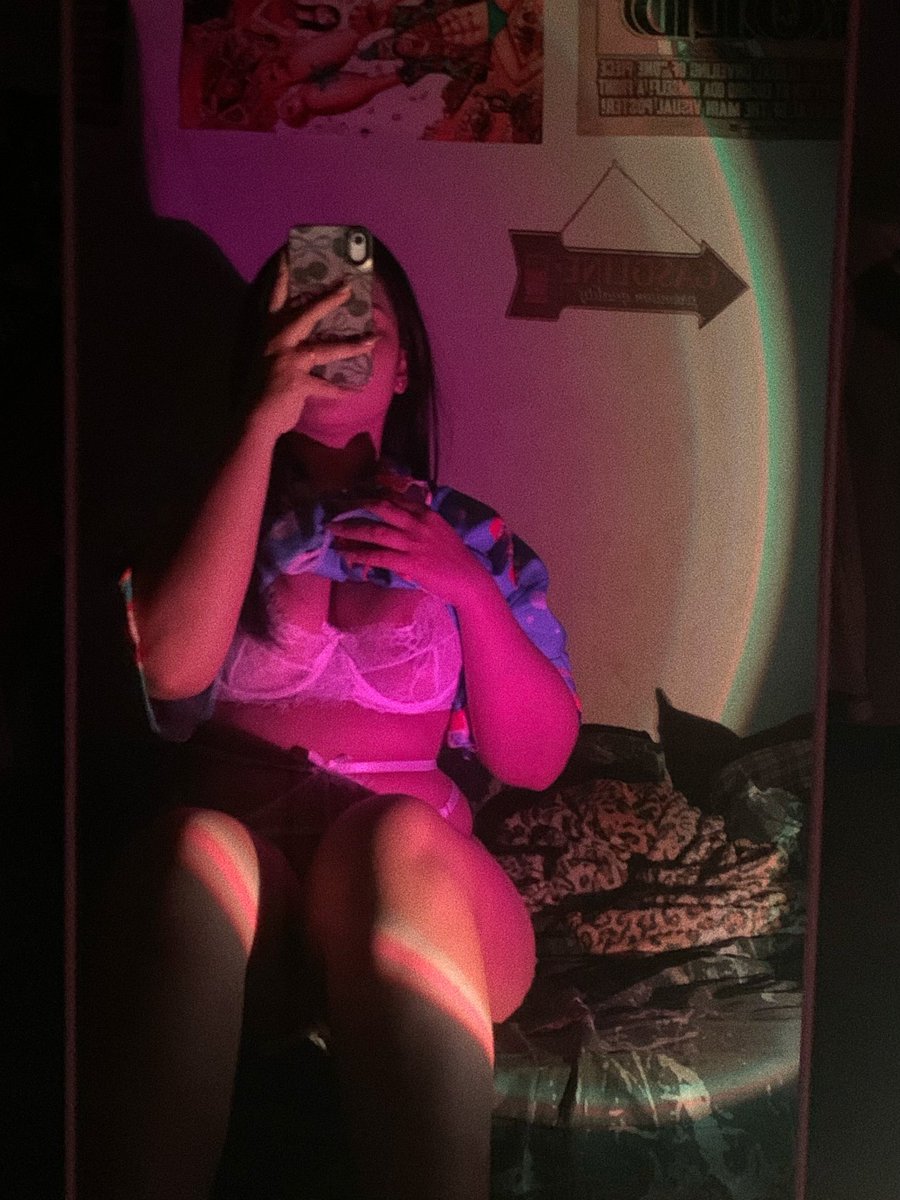 ชอบกินโกโก้ tweet media