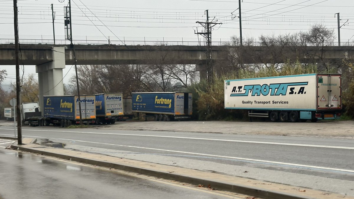 S.O.S. Les Torres Rubi tweet media