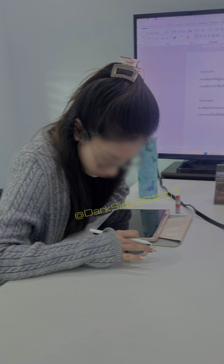 BornToBe tweet media