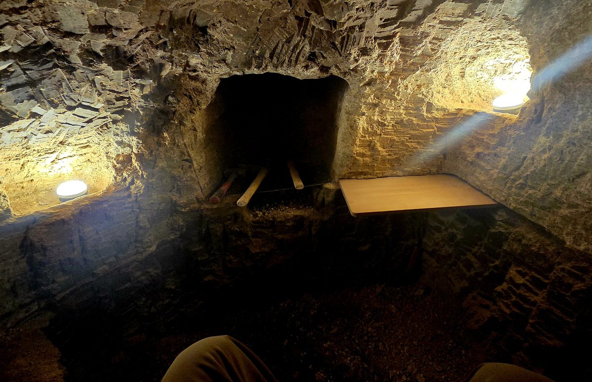 ちーとん。 tweet media