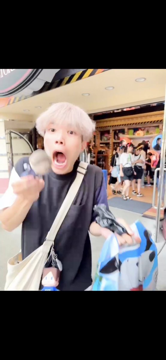 ヒバナ tweet media