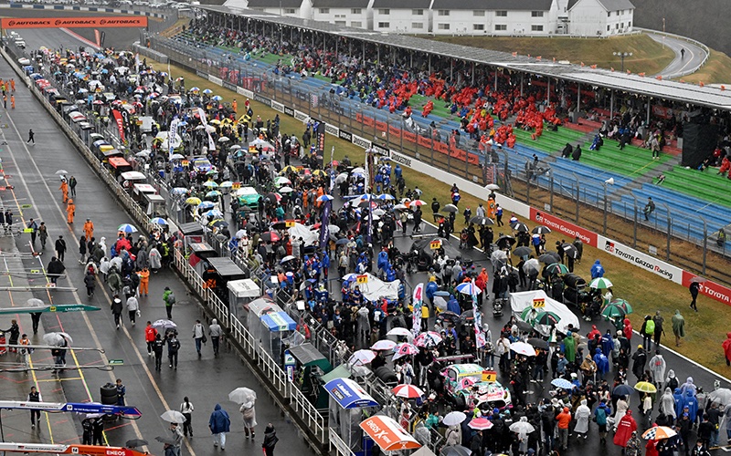 【公式】SUPER GT tweet media