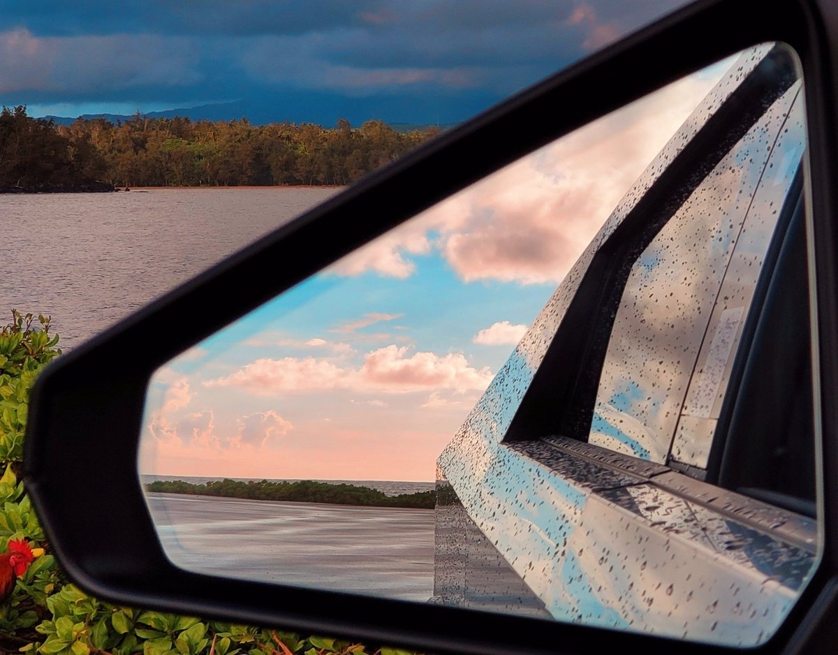 JESUS LOVES KAUA'I tweet media